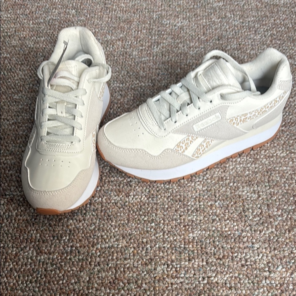 Reebok Women's Cream Sneakers